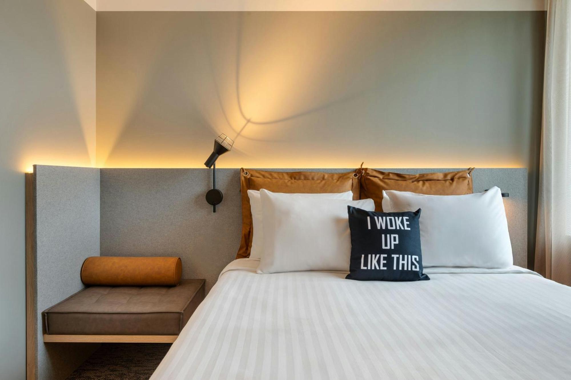 Moxy Antwerp Hotel Exterior photo
