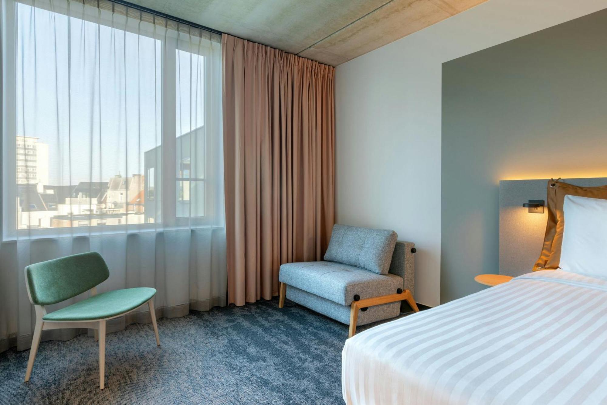 Moxy Antwerp Hotel Exterior photo