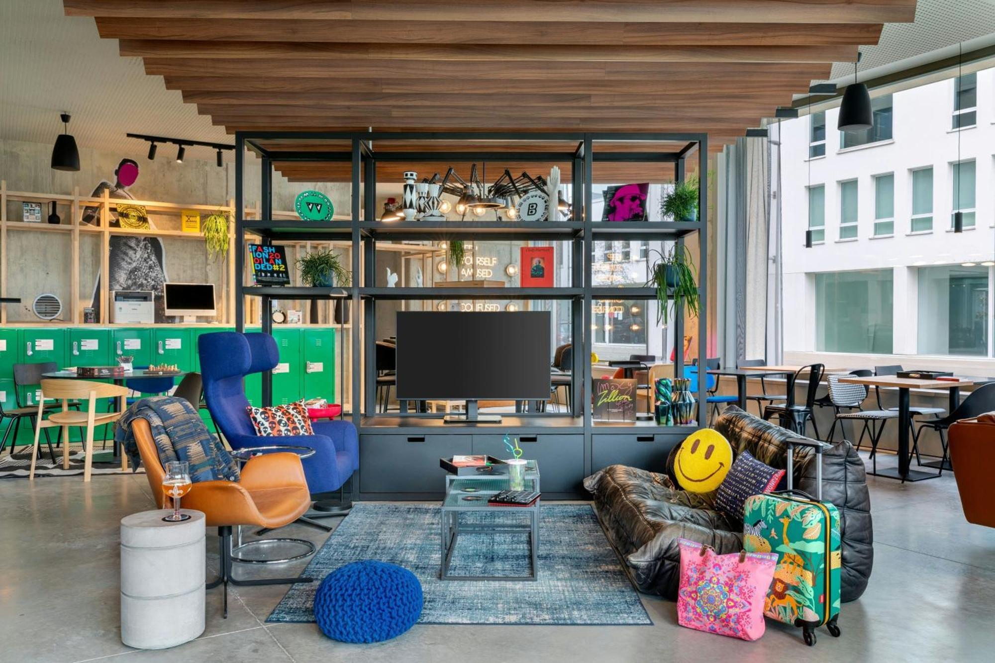 Moxy Antwerp Hotel Exterior photo