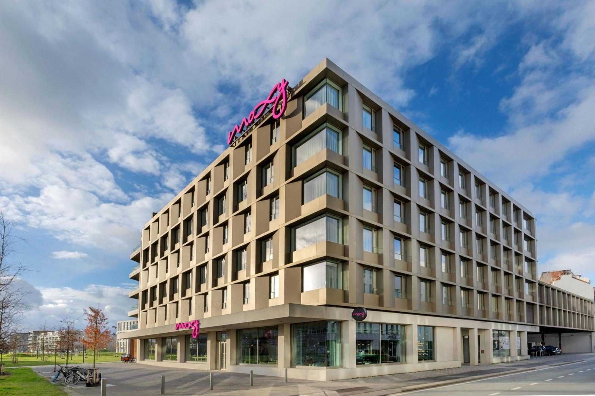 Moxy Antwerp Hotel Exterior photo